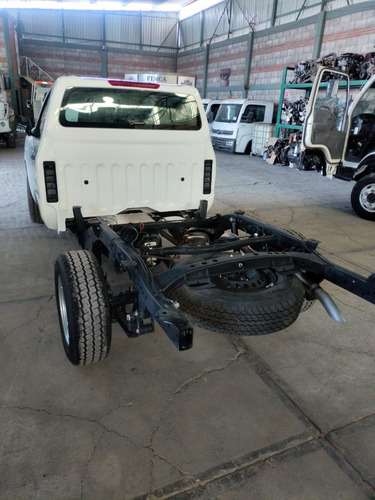 Toyota Hilux CHASIS CABINA