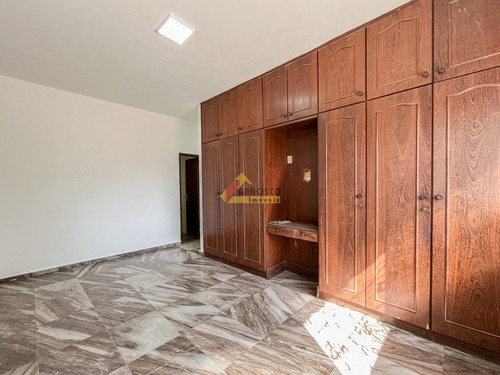 Imagem 9 de 24 de Casa À Venda, 4 Quartos, 1 Suíte, 6 Vagas, Vila Romana - Divinópolis/mg - 47204