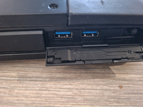 Laptop Dell Uso Rudo Toucha Teclado Ilum 1tb Ssd Facturada (Usado)