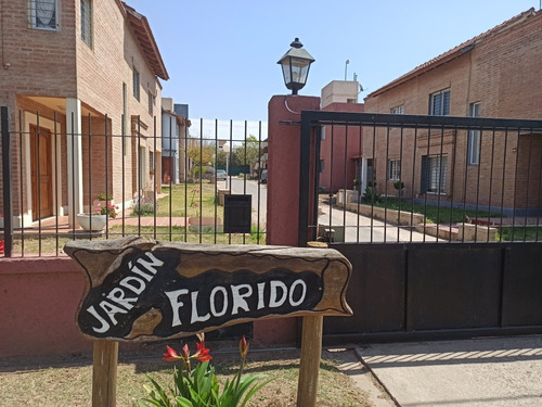 Jardines Del Valle (valle Escond) 3d 2b U$160000