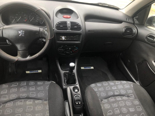 Imagen 7 de 10 de Peugeot 206 Sw Confort 1.6 2006