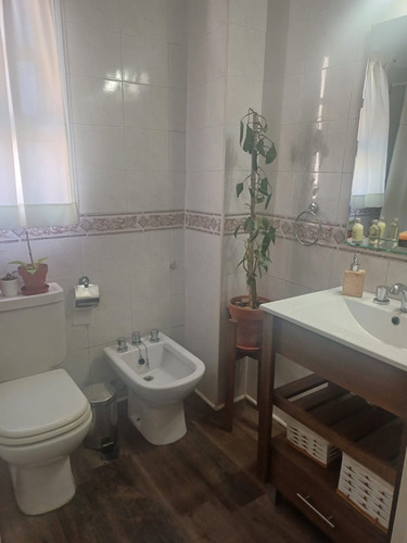Departamento En Duplex. Impecable Estado. Excelente Oportunidad