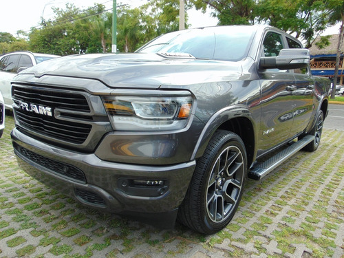 Imagen 1 de 15 de Ram 1500 2020 Laramie Sport 4x4 Gris