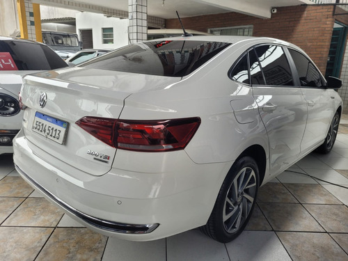 Volkswagen Virtus 1.0 Highline 200 Tsi Aut. 4p