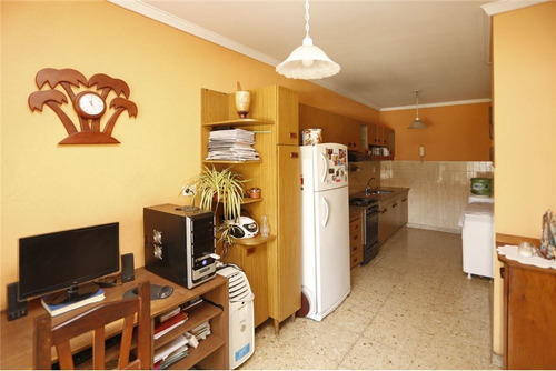 Imagen 5 de 30 de Venta Casa 6 Ambientes Pileta Jardin Haedo Moron