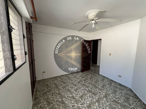 Elegante Apartamento En Zona Exclusiva