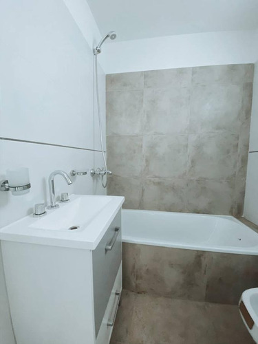 Imagen 19 de 19 de 1 Dormitorio - Balcon - 47 Mts - A Estrenar