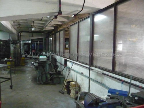 Edificio Industrial Mls #25-1311 Ng