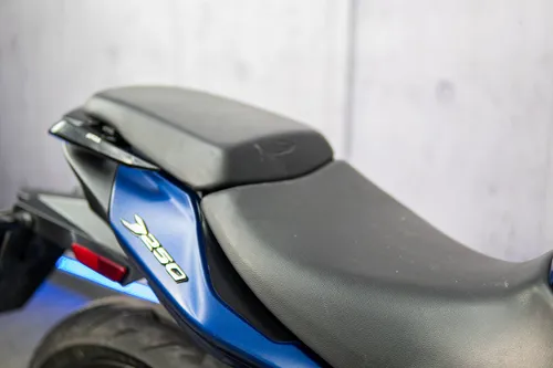 Bajaj Dominar 250 2023