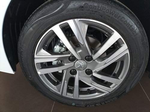 Imagen 7 de 9 de Peugeot 208 1.6 Allure - Avec Peugeot