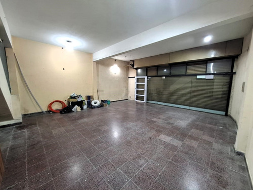 Vivienda 2 Amb + Local 2 Plantas + Galpon Interno