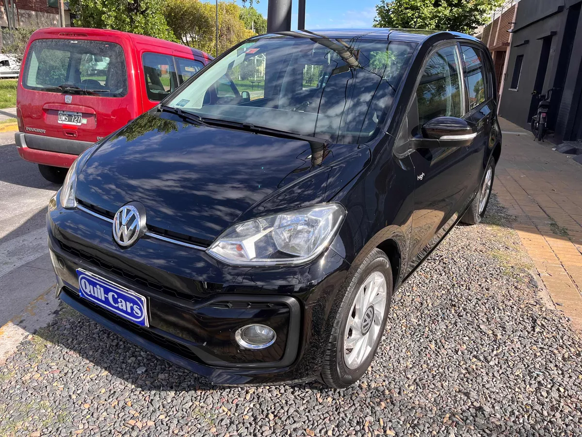 Volkswagen Up! 1.0 High Up! 75cv 5 p