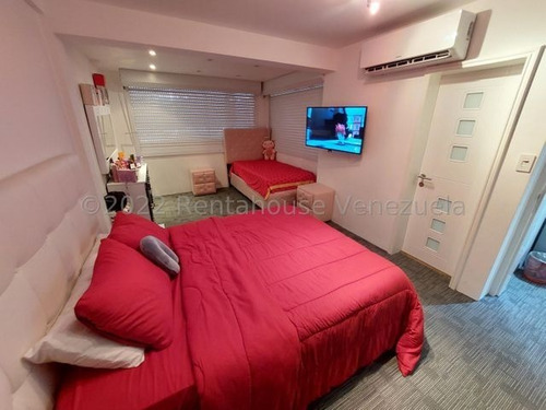 Imagen 10 de 14 de Casa En Venta Urb. La Trinidad # 22-17329