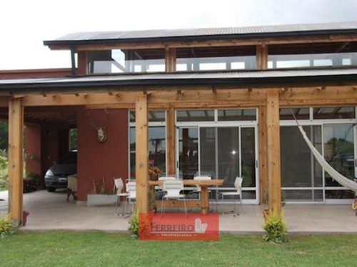Casa En Venta De 4 Ambientes En Buenos Aires Village