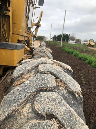 Imagen 9 de 13 de Motoniveladora Caterpillar 14g. Excelente