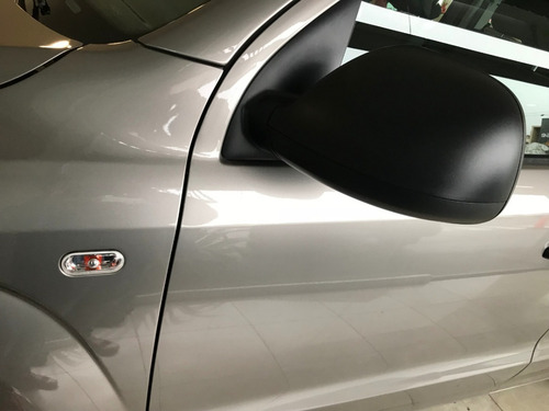 Imagen 4 de 15 de Volkswagen Amarok Dob.cab 2.0 Tdi 140cv Trendline 4x2 Mt #28