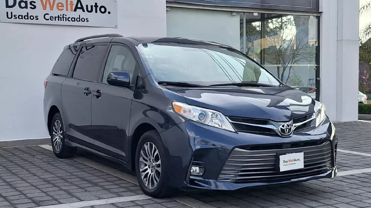 Toyota Sienna 3.5 Xle At