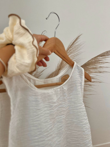 Blusa Musculosa De Mujer Blanca De Lino Remera Camisa