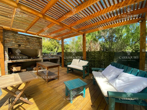 Moderna Casa En Venta A Estrenar A Pocas Cuadras De La Playa La Barra