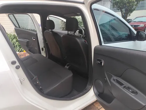 Renault Sandero 1.6 Polar