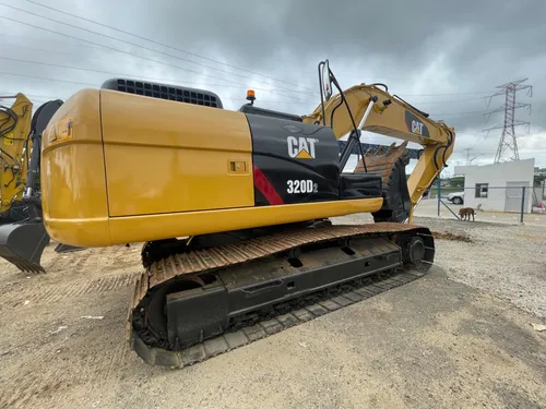 Excavadora Cat 320d2 2017 Original Gecolsa(no Replica China)