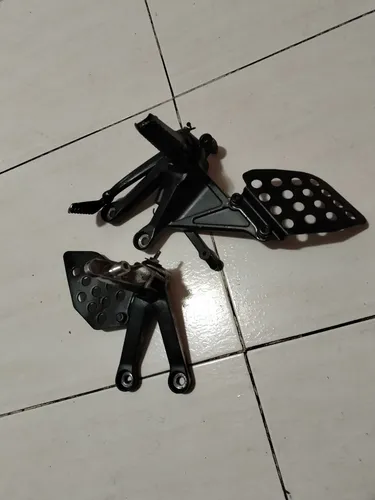Repose-pieds Avant Pour Honda CBR1000RR 2004-2007 - Noir Alliage D'Aluminium - Lot Complet