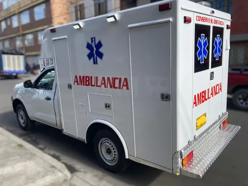 Ambulancia Nissan Frontier 2025 Nueva 4x2 Entrega Inmediata