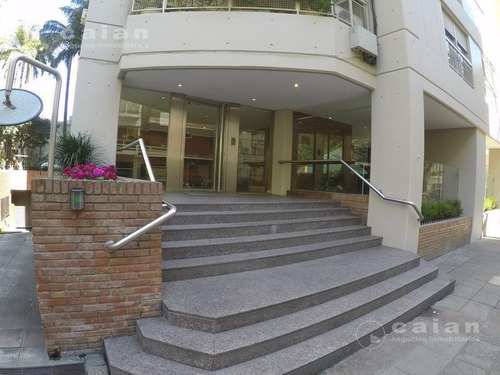 Excelente Semi Piso En Belgrano - Departamento De 4 Ambientes Con Cochera Fija Y Baulera