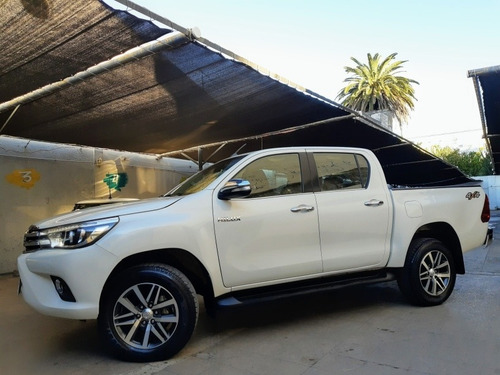 Toyota Hilux 2.8 Cd Srx 177cv 4x4 At 2017