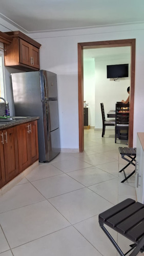 Vendo Apartamento En El Residencial Don Oscar En La Charles De Gaulle, Santo Domingo Este, República Dominicana