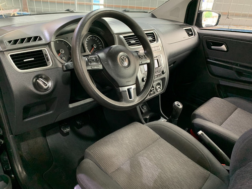 Imagem 5 de 20 de Volkswagen Fox 1.6 4p Trend Flex