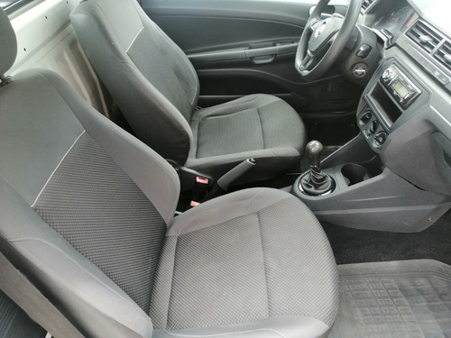 Imagen 8 de 12 de Volkswagen Saveiro 2018 Starline Ac Mt
