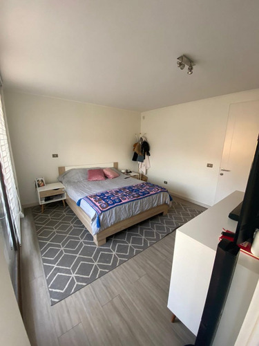 Townhouse (casa De 2 Pisos) En Venta, Excelente Precio Uf7.6