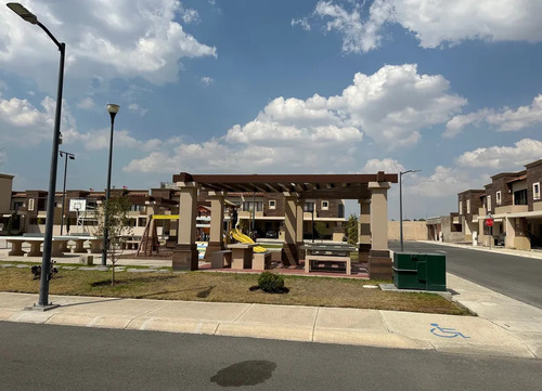 Reestrena Casa En Residencial Andalucia A 15 Min Del Aifa Con Seguridad 24 Hrs Y A 2 Min Aut Mex Pachuca