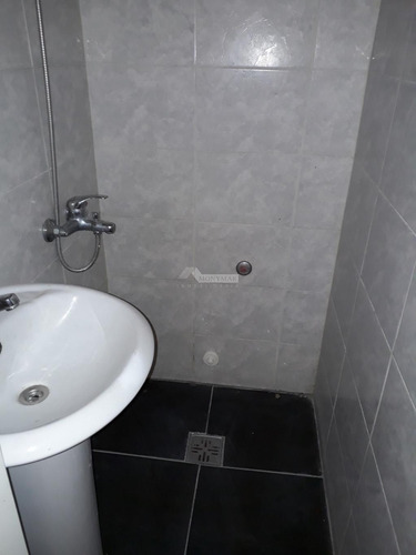 Local Comercial Cordon Venta Rivera Y Acevedo Díaz 117mts Y Garaje!!