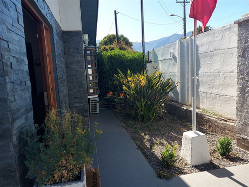 Casa En Arriendo De 4 Dorm. En San Felipe