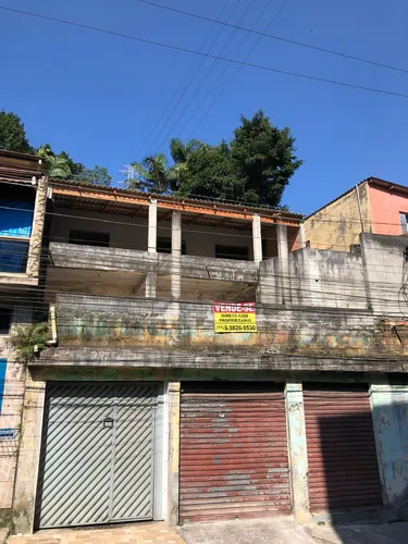 Salão Comercial, Duas Casas E Terreno