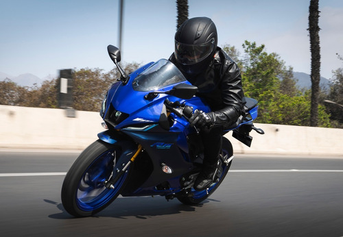 Imagen 11 de 15 de Nueva Motocicleta - Yamaha - R15 V4
