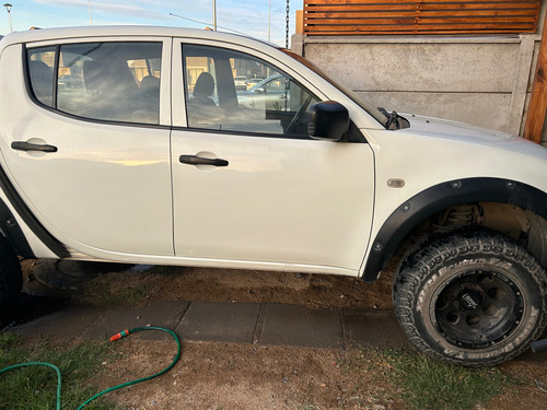 Mitsubishi L200 D/C Td Work Cr 4X2