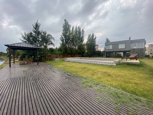 Imagen 9 de 10 de Venta De Casa Con Fondo A Laguna En Santa Rita, Canning