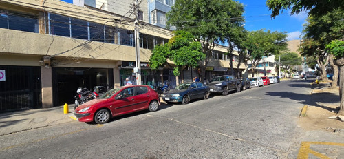 Excelente Local, A Pasos De San Antonio