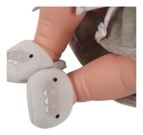 Muñeco Bebe Hora Del Baño Con Accesorios Dinosaurio.