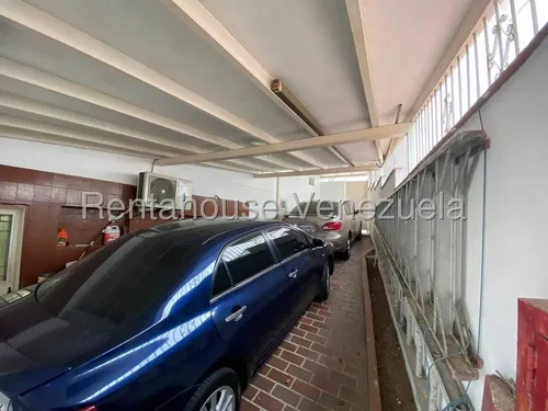 Casa En Venta En El Llanito