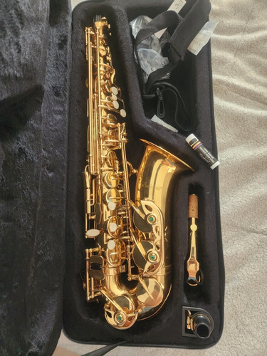 Saxofón Etinger