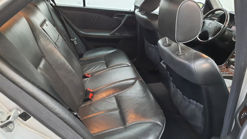 Imagen 8 de 10 de Mercedes Benz E320 Cdi Automático 2001