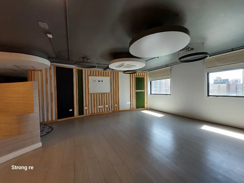 Oficina De 285 M2 Santa Rosa Santiago Centro, Rm