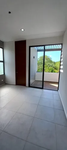 Casa En Venta Merida, Privada Paseos Del Country, Entrega Inmediata.