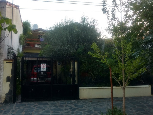 Oportunidad Chalet 6 Ambientes 4 Baños 1 Toilette