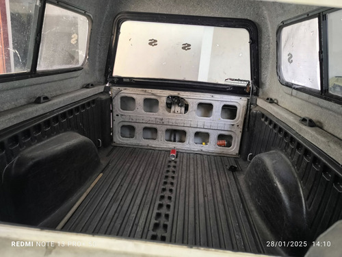 Volkswagen Saveiro 1.6 Starline Mt