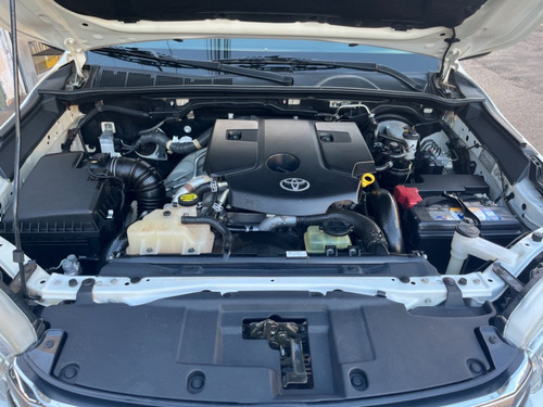 Imagem 12 de 15 de Toyota Hilux Srv 2.8 Branco 2016